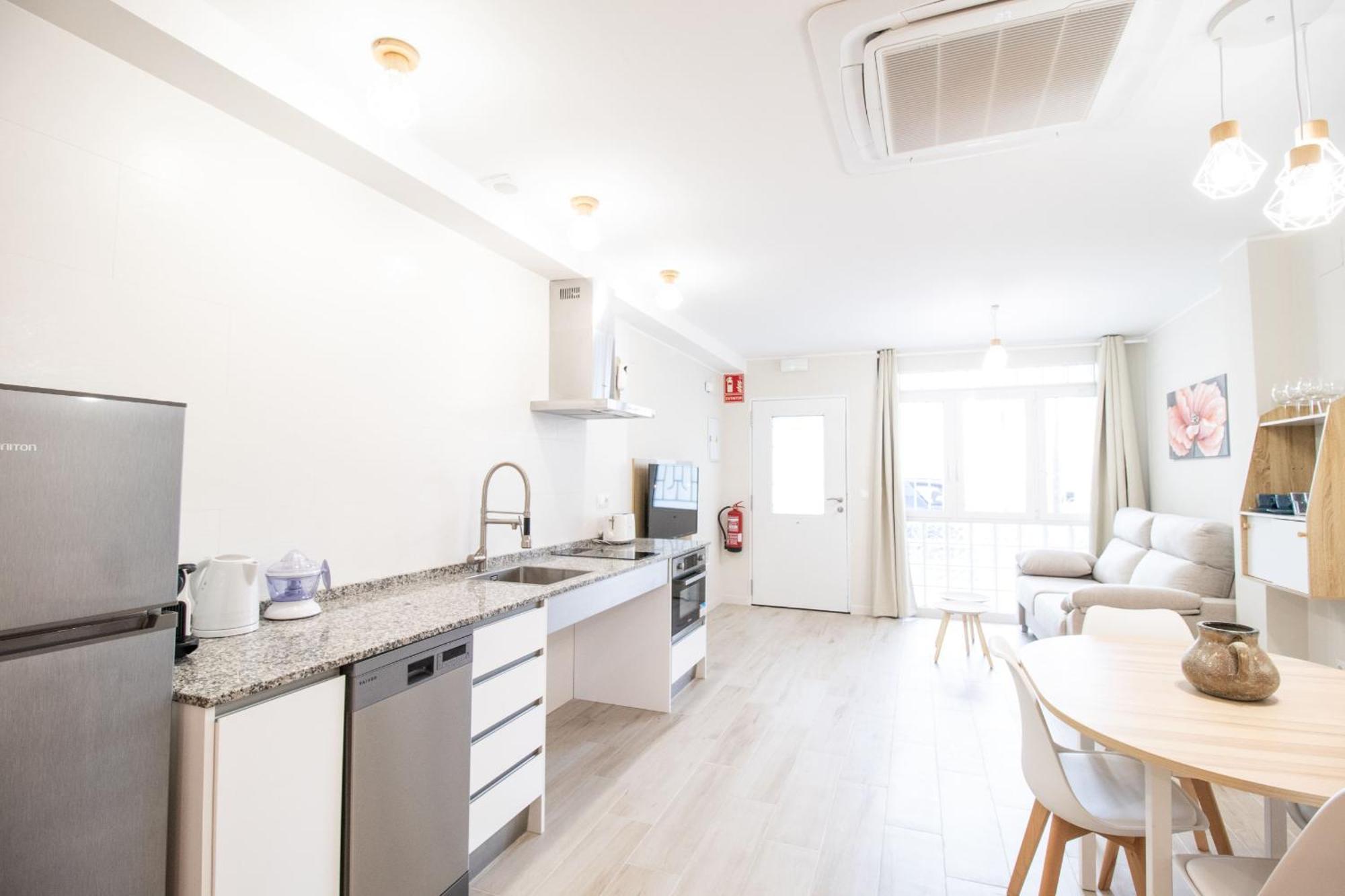 דירות ולנסיה Nautical Flats By Concept מראה חיצוני תמונה