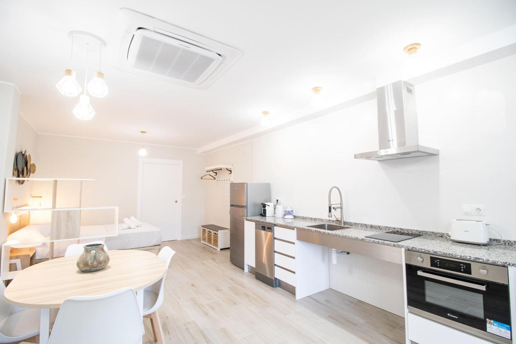 דירות ולנסיה Nautical Flats By Concept מראה חיצוני תמונה